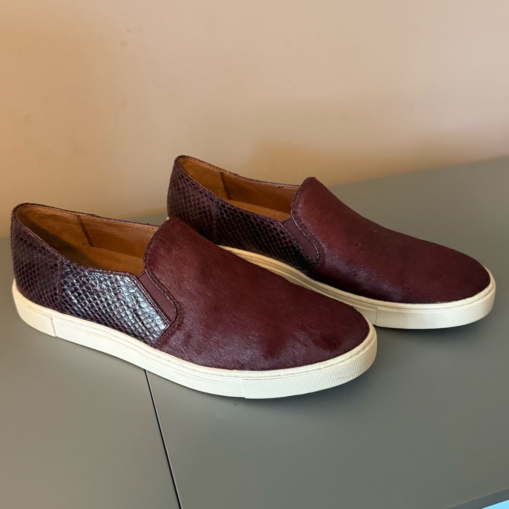 Frye Gemma Calf Hair Sneakers Snakeskin Slip On Maroon 8